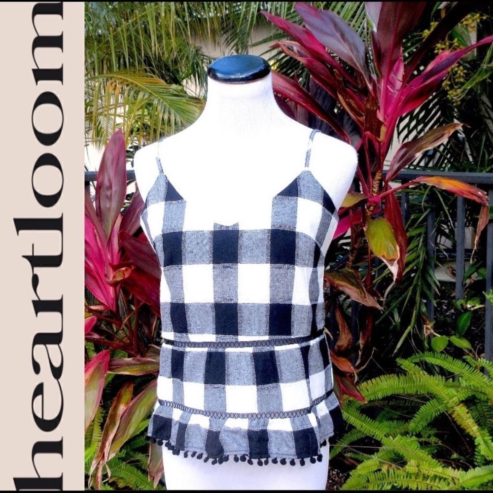 🍍3/$15🍍 Heartloom Checkered Tank